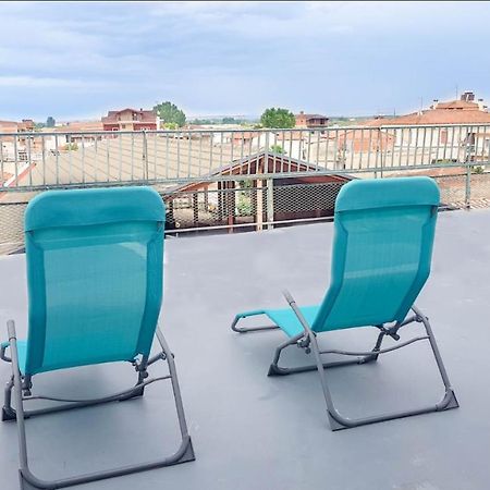 Апартаменти Studio With City View Tirnavos Екстер'єр фото